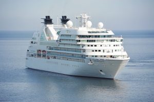 Como usar o roaming marítimo em cruzeiros e navios
