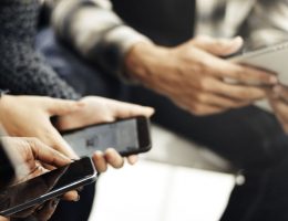 Por que investir em telefonia móvel empresarial? Confira!